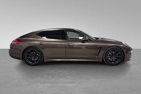Porsche Panamera 3 of 30