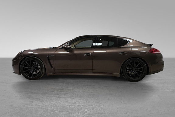 Porsche Panamera 9 of 30