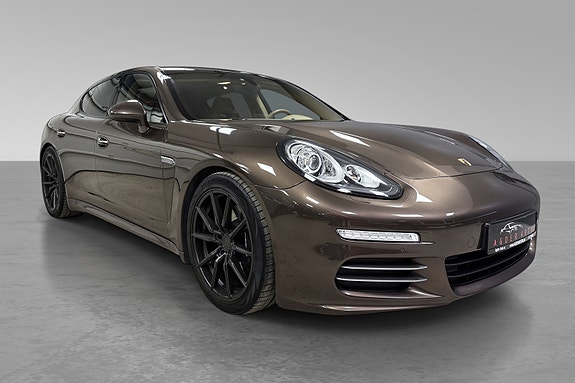 Porsche Panamera 5 of 30