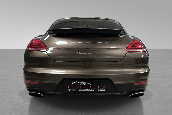 Porsche Panamera 13 of 30