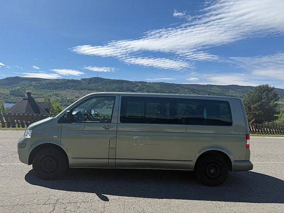 Volkswagen Transporter 4 of 17