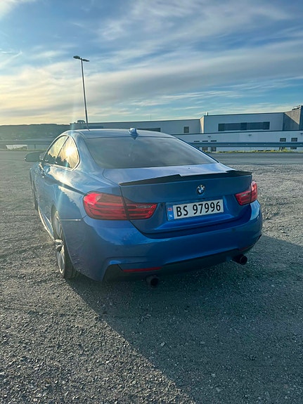 BMW 420i 4 of 5