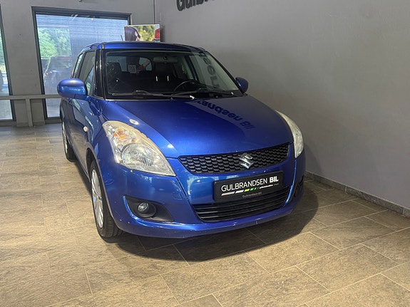 Suzuki Swift 2 of 5