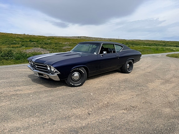 Chevrolet Chevelle 2 of 5