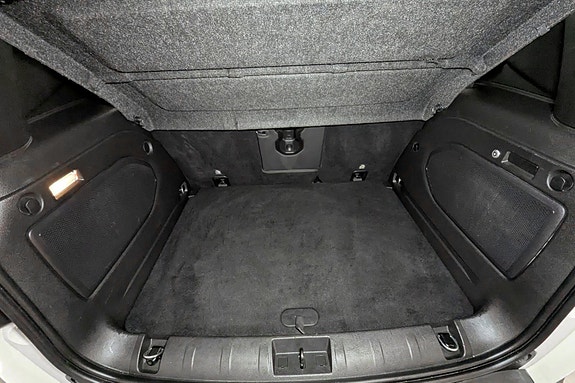 Jeep Renegade 14 of 30
