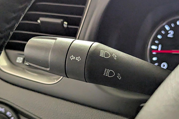 Jeep Renegade 17 of 30