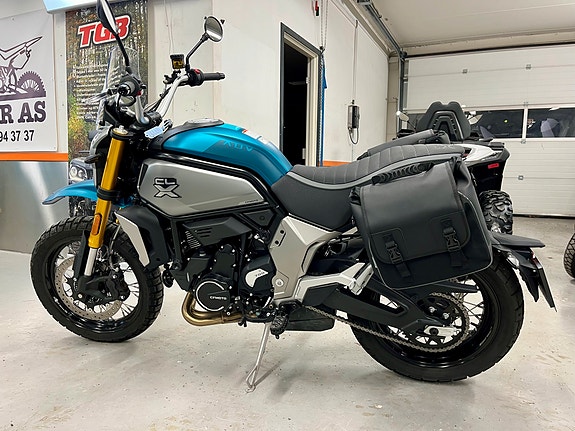 CFMOTO CL-X Adventure 4 of 5