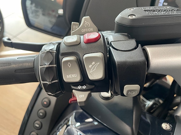 BMW R 1250 RT 16 of 17
