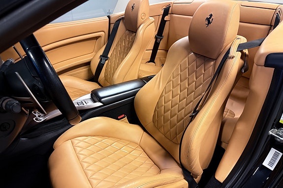 Ferrari California 21 of 30