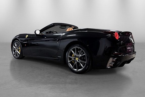 Ferrari California 11 of 30