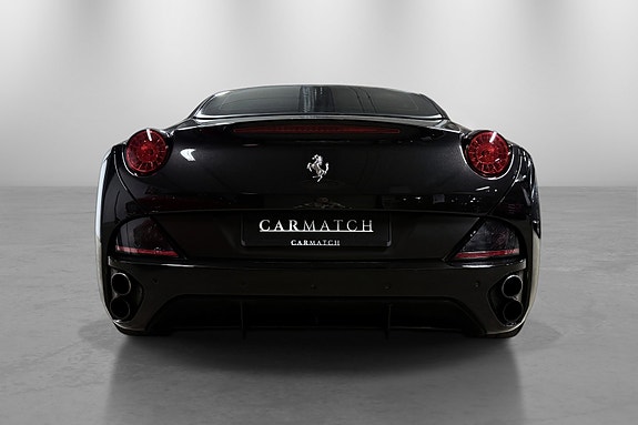 Ferrari California 10 of 30