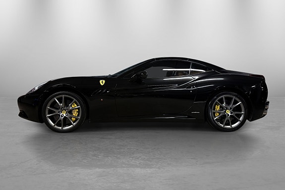Ferrari California 13 of 30