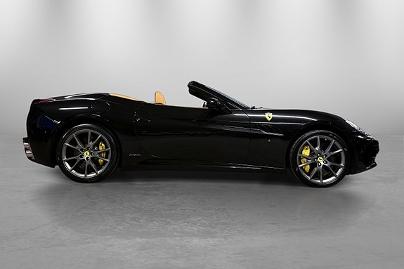 Ferrari California 6 of 30