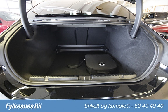 Mercedes-Benz EQE350 25 of 29
