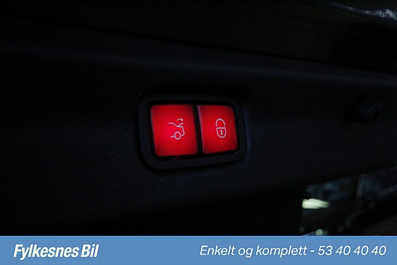 Mercedes-Benz EQE350 26 of 29
