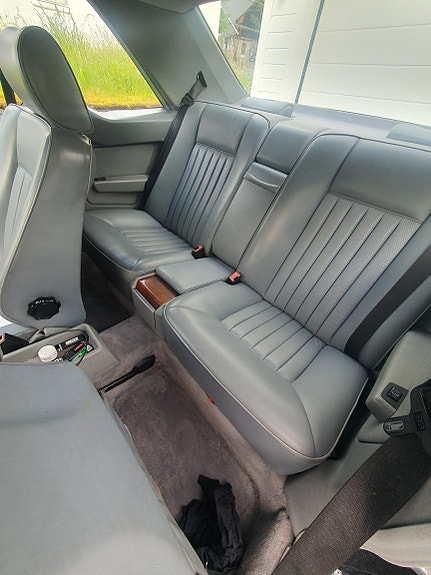 Mercedes-Benz E230 20 of 24
