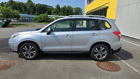 Subaru Forester 4 of 5