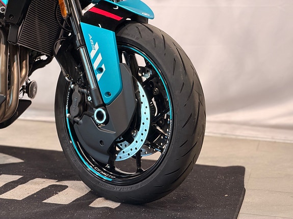 CFMOTO 675NK GP Edition 8 of 23