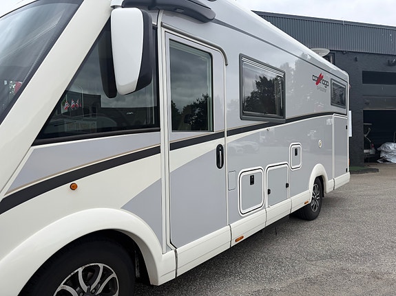 Carthago c-tourer i143 2014*Automat*Kun 89 000 km*Integrert Premiumbobil 3 of 5