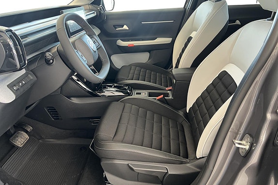 Citroen E-C3 Aircross 8 of 24
