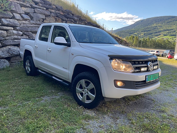 Volkswagen Amarok 3 of 5