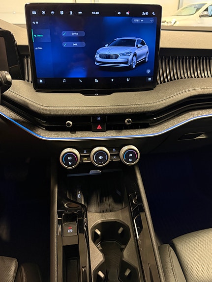 Skoda Superb 21 of 30