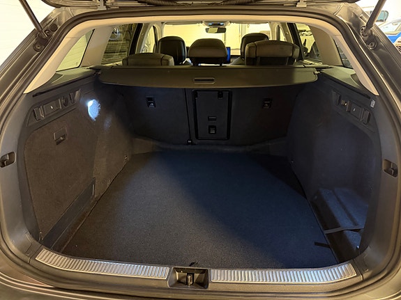 Skoda Superb 13 of 30