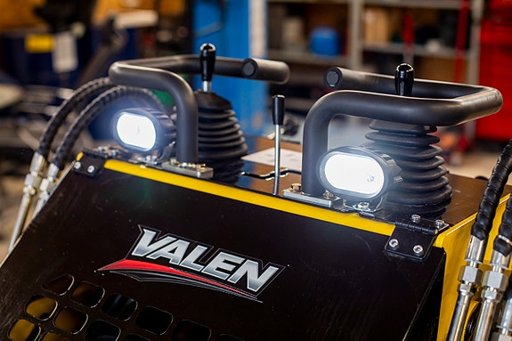 Valen YC-460 10 of 17