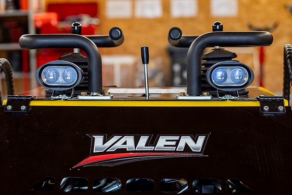 Valen YC-460 9 of 17