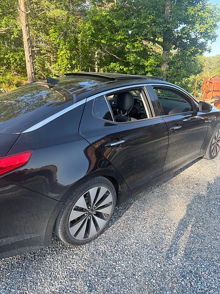 Kia Optima 4 of 13