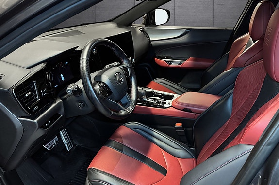Lexus NX450h 10 of 22