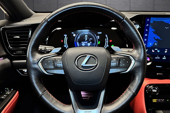 Lexus NX450h 15 of 22