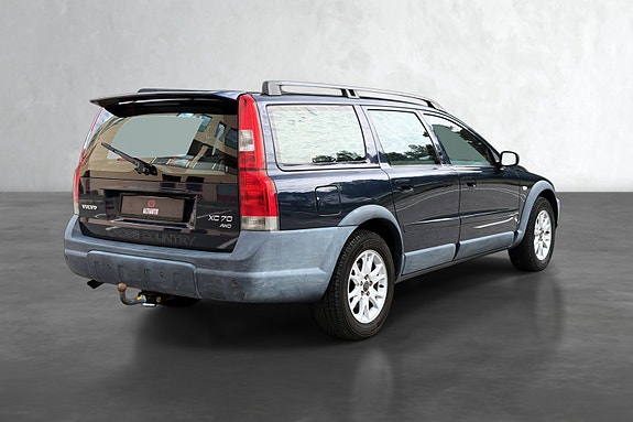 Volvo XC70 5 of 5