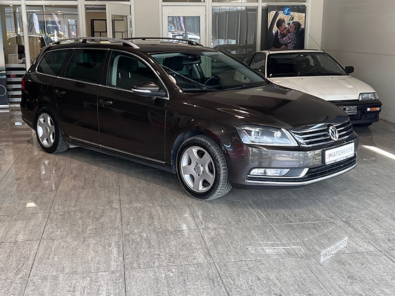 Volkswagen Passat 2 of 5