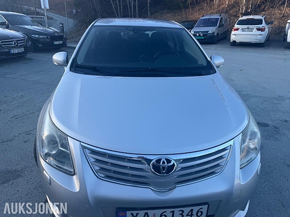 Toyota Avensis 5 of 5