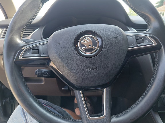 Skoda Octavia 17 of 29