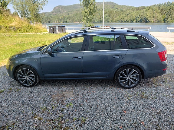 Skoda Octavia 3 of 29