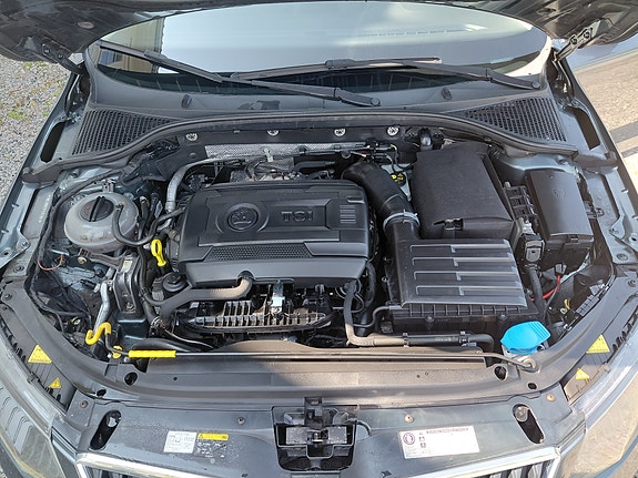 Skoda Octavia 27 of 29