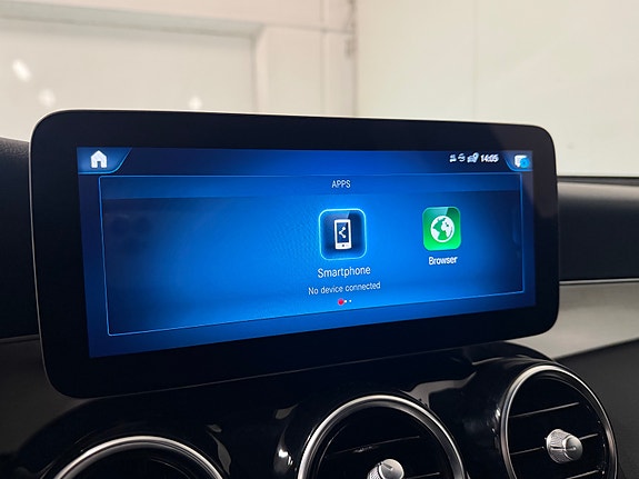 Mercedes-Benz GLC300 e 25 of 27