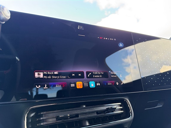 Mercedes-Benz CLA250+ 15 of 18