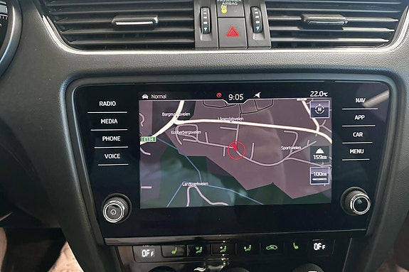 Skoda Octavia 11 of 24