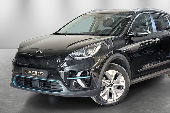 Kia Niro 2 of 5