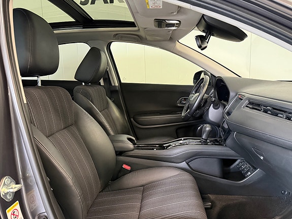 Honda HR-V 3 of 5