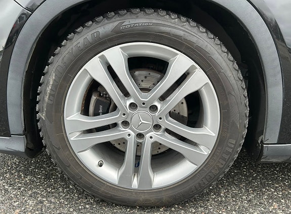 Mercedes-Benz GLA220 21 of 21
