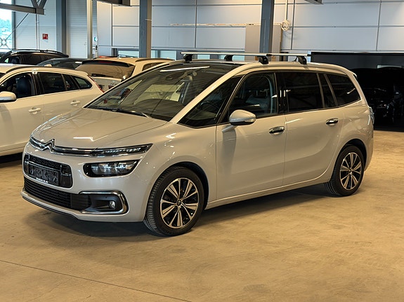 Citroen C4 Picasso 2 of 5