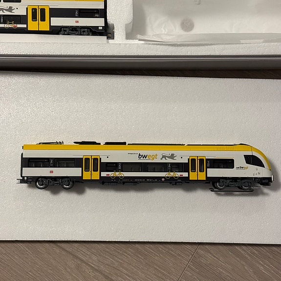 Product image 6 of 9