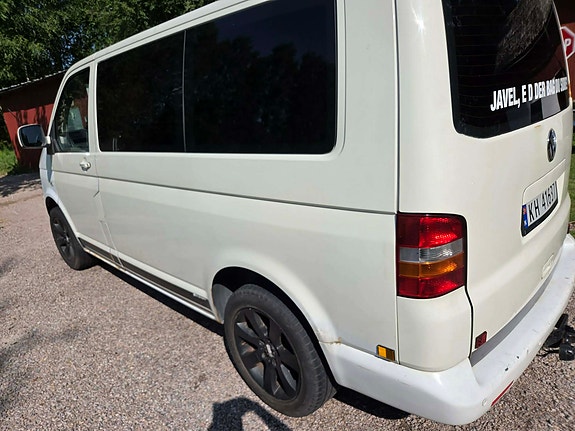 Volkswagen Transporter 6 of 15