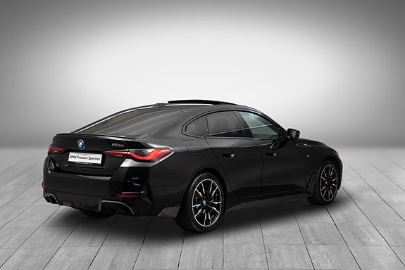 BMW i4 5 of 5