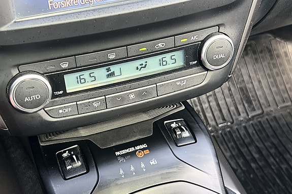 Toyota Avensis 16 of 20