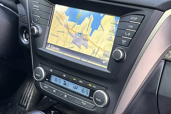 Toyota Avensis 15 of 20
